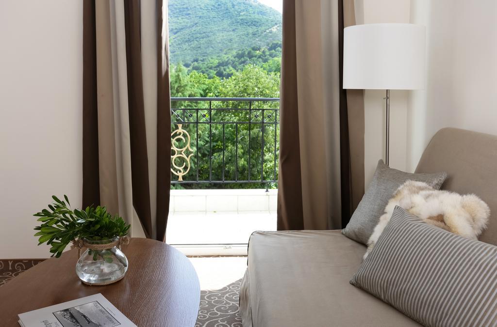 Chloe Luxury Hotel Kastoria Exterior foto