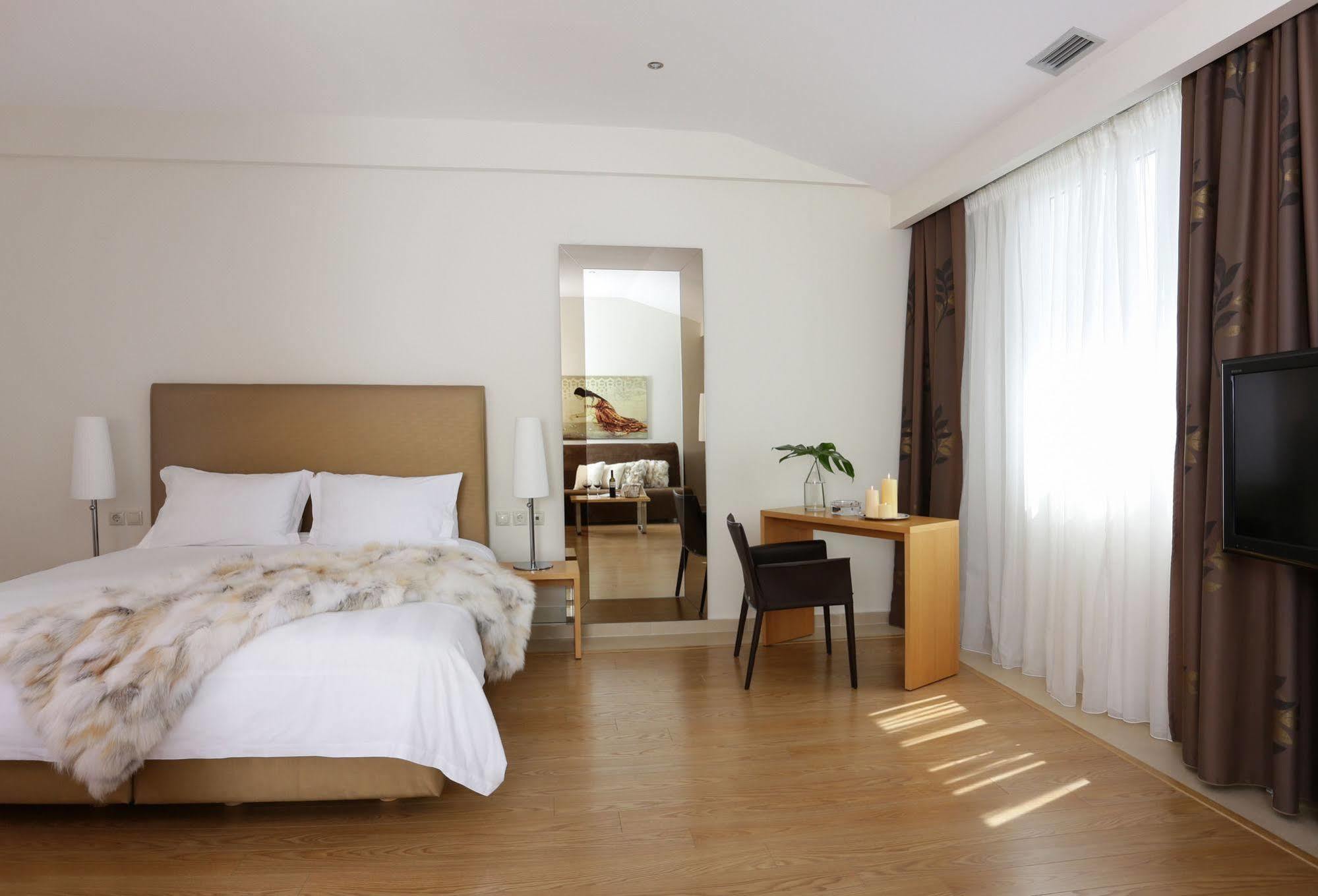 Chloe Luxury Hotel Kastoria Exterior foto